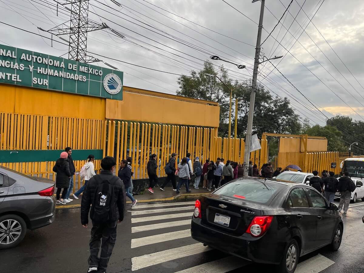 Ataque deja un alumno muerto en el CCH Sur de la UNAM