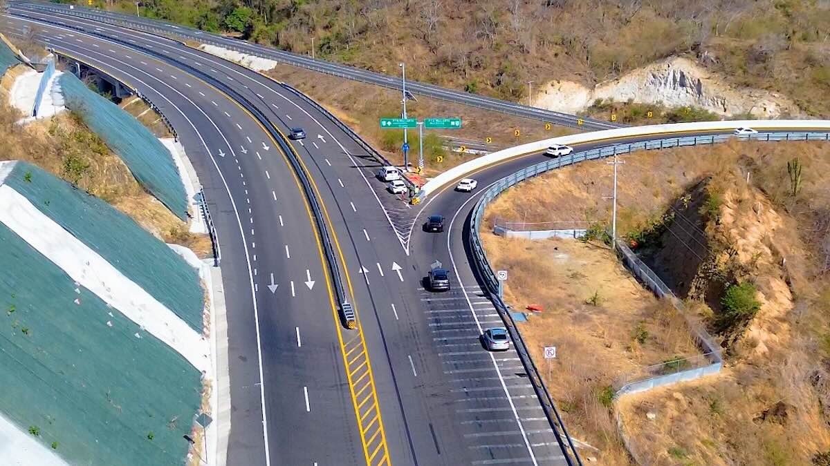 Autopista Jala-Puerto Vallarta: ahorro de tiempo a Riviera Nayarit y Puerto Vallarta