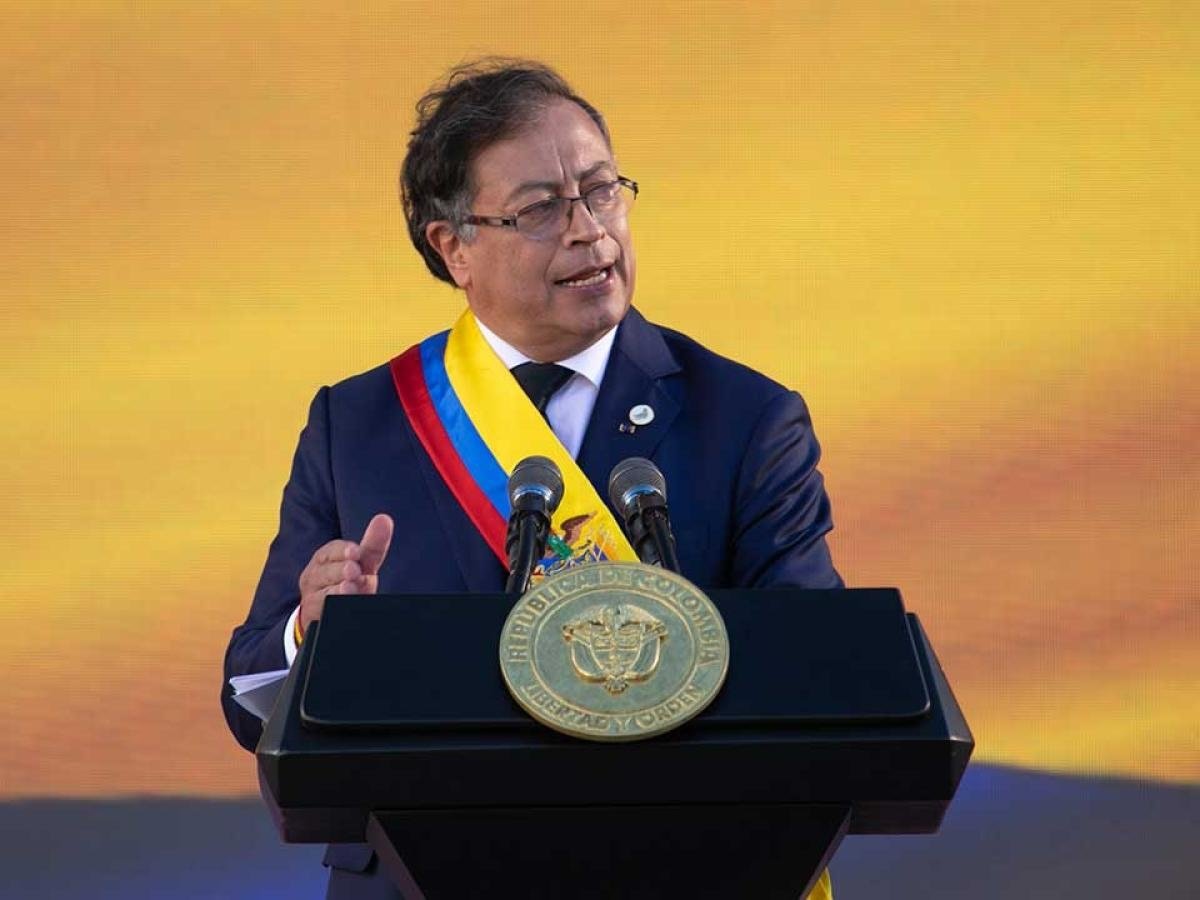 EU escala el conflicto en Colombia: sanciona a Petro y su familia
