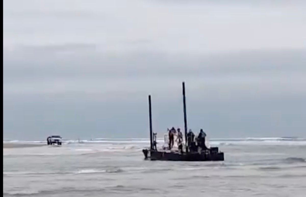 EU instala boyas en el Río Bravo para delimitar territorio
