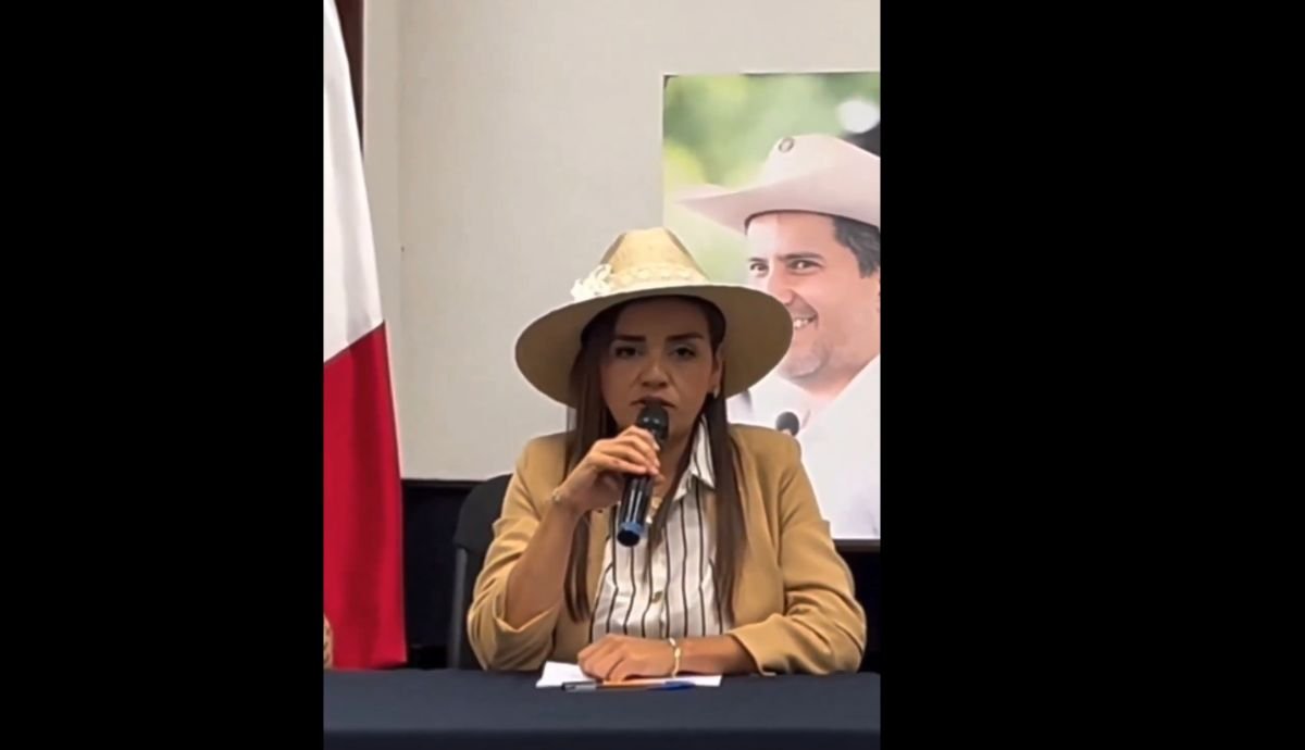 Grecia Quiroz dice estar dispuesta a ser investigada por el asesinato de Carlos Manzo