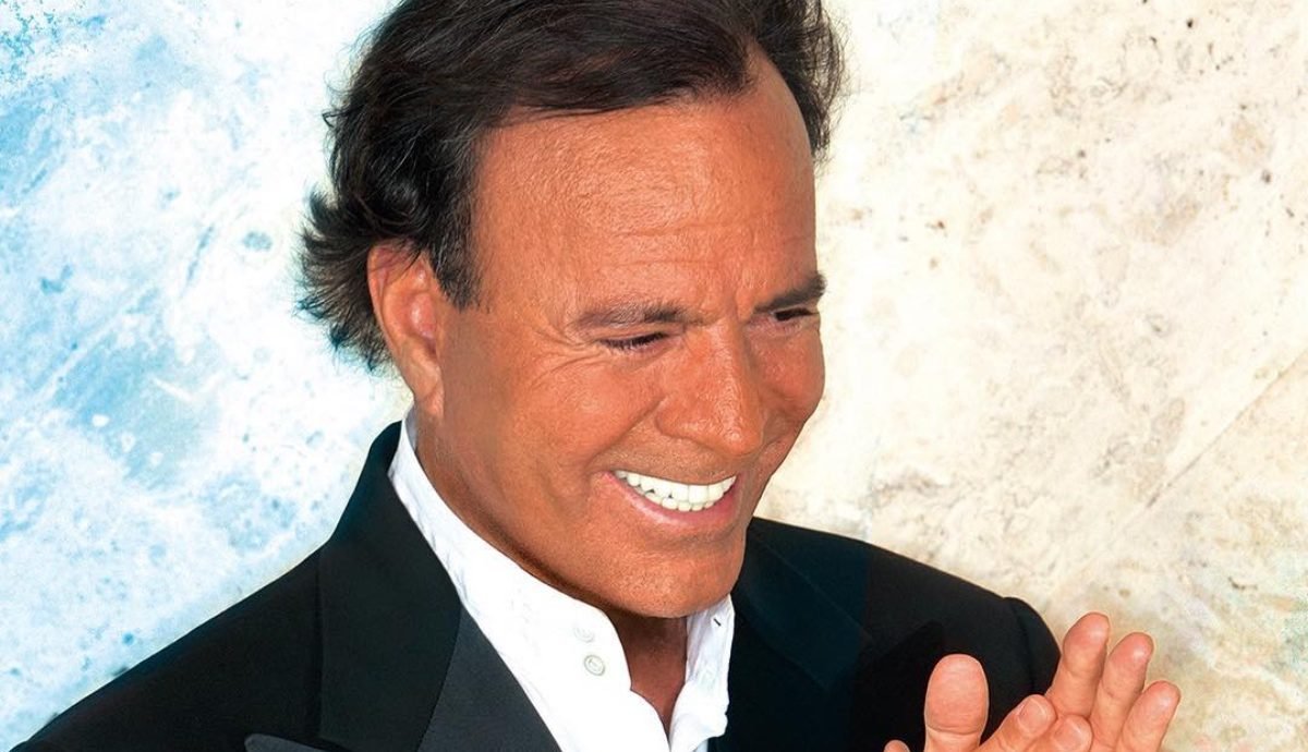 ‘Me sentía como un objeto’: Julio Iglesias es denunciado por acoso y agresión sexual a empleadas