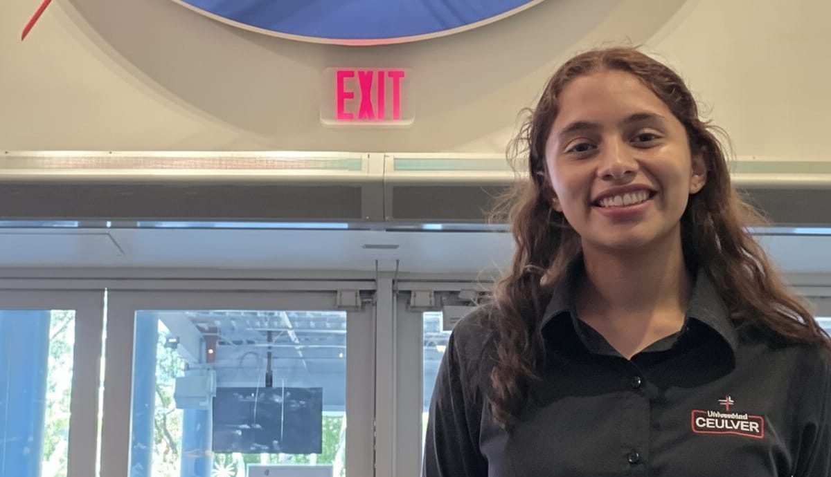 Estudiante mexicana Valeria Palacios gana la Medalla Mundial de la Educación 2025 por innovar con IA