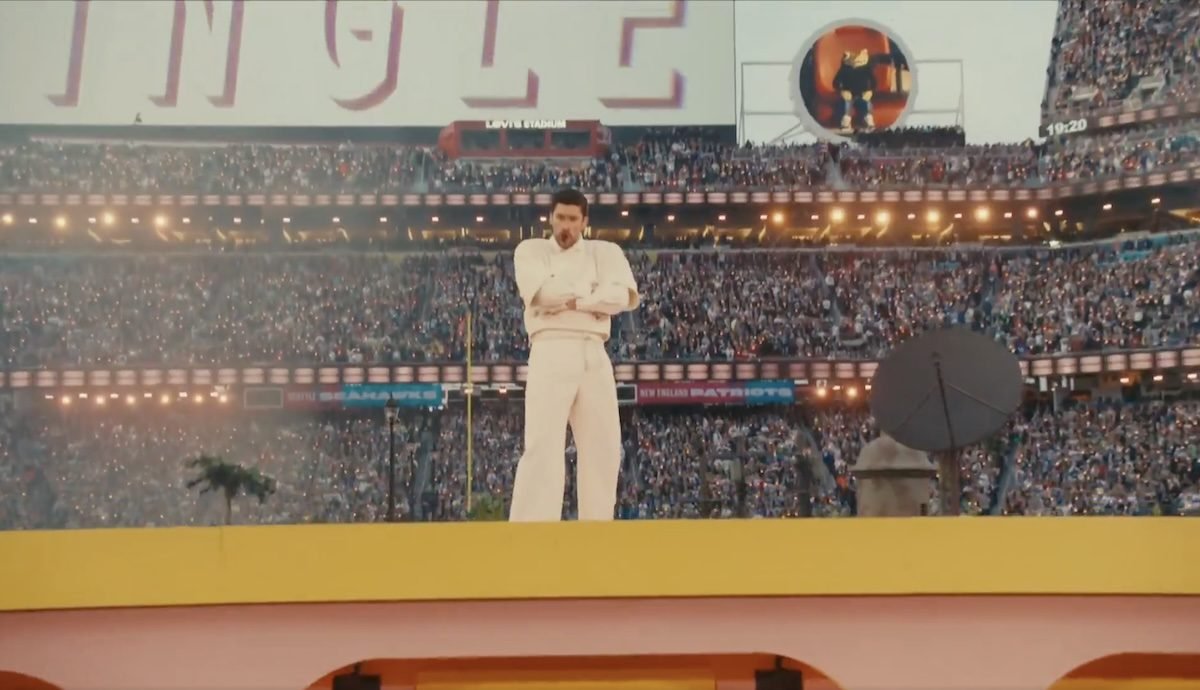 Bad Bunny evoca Puerto Rico, México, Cuba y América Latina en su show del medio tiempo del Super Bowl 2026