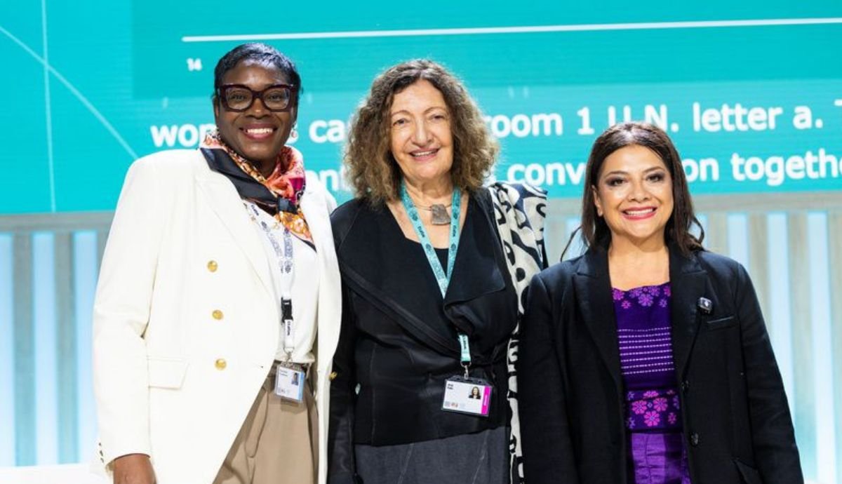 En Azerbaiyán, Clara Brugada llama a construir ‘ciudades cuidadoras’