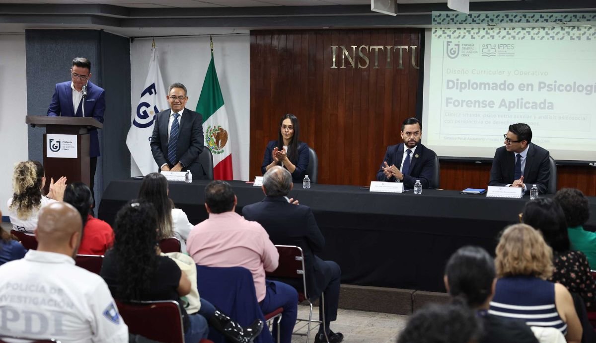 Fiscalía CDMX capacita a peritos en psicología forense para fortalecer investigaciones