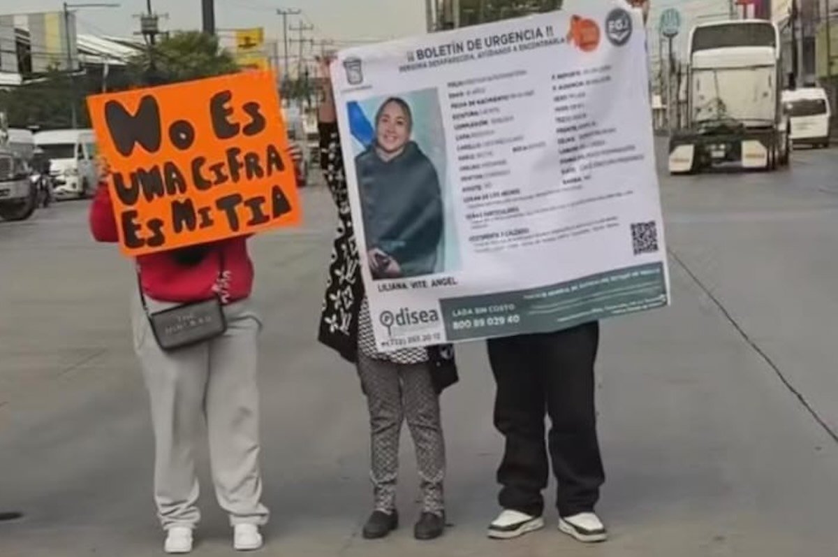 Protestan por desaparición de Liliana Vite en Tutitlán; bloquean la López Portillo