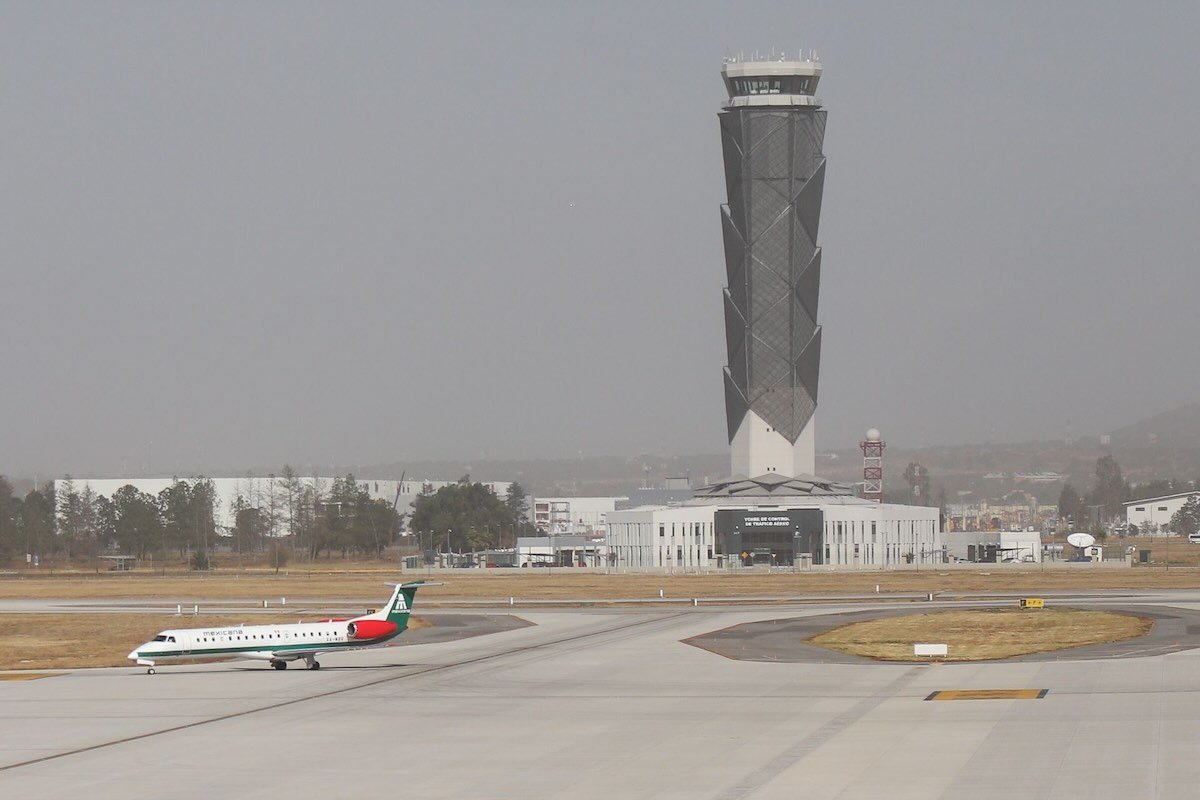 México y EU acuerdan medidas sobre transporte aéreo bilateral