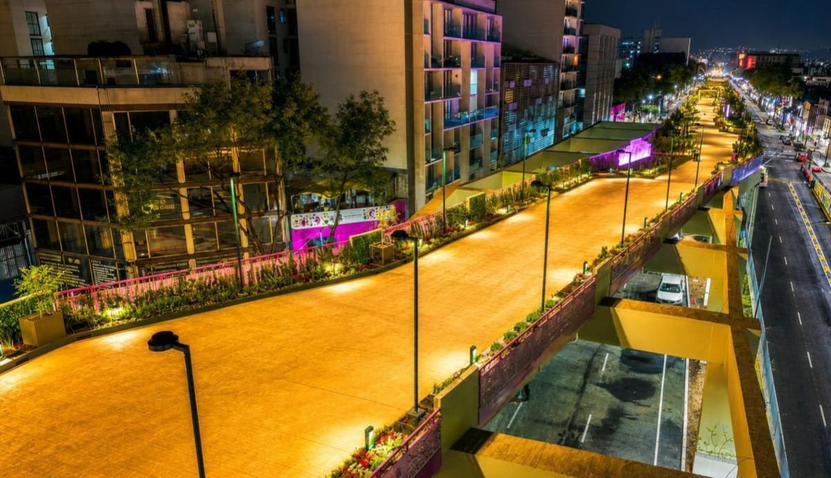 Calzada de Tlalpan estrena Tlallipan, jardín elevado; va de Pino Suárez a Chabacano