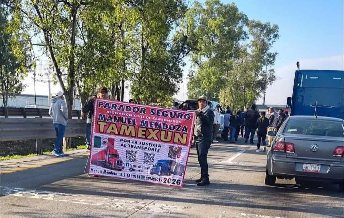 Bloqueo México-Querétaro hoy: transportistas cierran caseta de Tepotzotlán