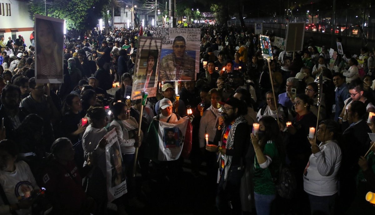 Rosa Icela ofrece disculpas a madres buscadoras tras sugerir que recibieron apoyo para traslado a marchas en CDMX