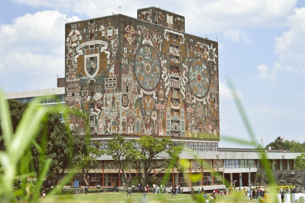 UNAM.